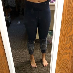 Blue crop leggings